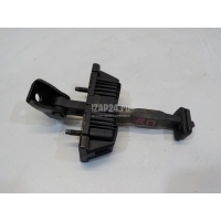 Ограничитель двери Toyota Avensis II (2003 - 2008) 6861005040