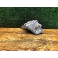 Кронштейн КПП Volkswagen Golf 4 2000 1J0199117