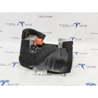 Компрессор кондиционера Tesla Model Y 2022 1501256-00,1501256-01