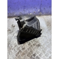 Корпус воздушного фильтра Audi A4 B6 2002