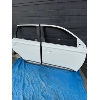 Mitsubishi outlander iii дверь № лак w13