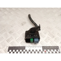блок реле Toyota RAV4 2 (XA20) 2005 8826321010,1567002500