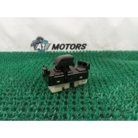Кнопка стеклоподъемника Toyota Wish ZNE10G 2008 84030-68012