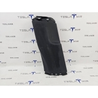Обшивка стойки левая нижняя Tesla Model Y 2022 1718032-97