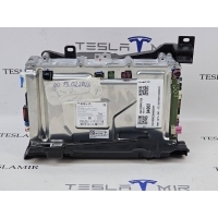 Блок управления автопилотом Tesla Model Y 2022 1657920-00