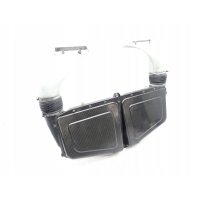 Корпус фильтра воздушный carbon audi rs6 c5 4.2 бит 077133837af 077133835k