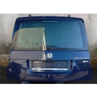 В сборе крышка багажника багажника skoda roomster 4711 европа