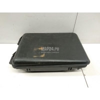 Корпус блока предохранителей VAG A6 [C5] (1997 - 2004) 8D0927355A