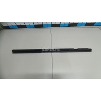 Уплотнитель (внутри) Toyota Camry V30 (2001 - 2006) 6817333040