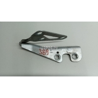 Петля капота правая GM Astra H / Family (2004 - 2015) 13213448