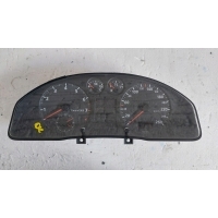 8d0919034b спидометр часы audi a4 b5 1.8