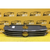 Решетка радиатора Перед. Volkswagen Passat B8 2015-2019 3g0853651