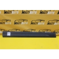 Накладка двери Перед. Kia Sorento 2 2009-2016 87723-2P000