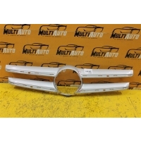 Накладка решетки радиатора Перед. Mercedes GLA X156 2013-2017 A1568880260