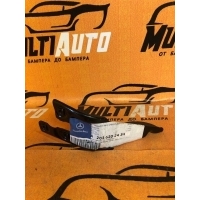 Кронштейн фары Перед. Mercedes CLC C203 a2036202434