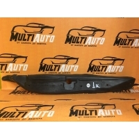 Пыльник крыла Перед. Mercedes E-classe W211 a2118890425