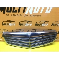 Решетка радиатора Mercedes C-classe W204 2011-2014 a2048800083