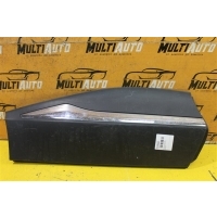 Накладка двери Задн. Renault Kaptur 1 2016-2019 828209822