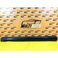Накладка порога Mercedes C-classe W204 2007-2013 A2046900340
