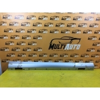 Накладка порога Mercedes C-classe W204 2007-2013 A2046900440