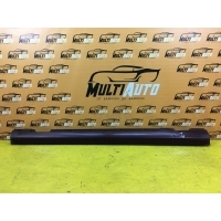 Накладка порога Mercedes C-classe W204 2007-2013 A2046900440
