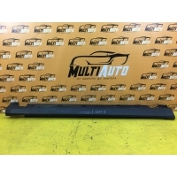 Накладка порога Mercedes ML W164 2005-2011 a1646900840