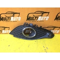 Решетка в бампер Перед. Mercedes A-classe W176 2011-2015 a1768850622