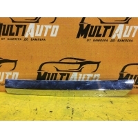 Хром решетки радиатора Перед. Mercedes GL X164 A1648881285