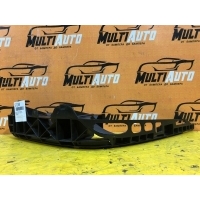 Кронштейн бампера Задн. Mercedes CLS W219 2004-2010 A2198800752
