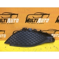 Решетка в бампер Перед. Mercedes A-Classe W176 2011-2015 A1768850422