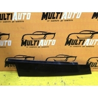 Молдинг двери Перед. Mercedes C-classe W204 2007-2013 A2046900187
