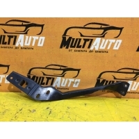 Кронштейн фары Mercedes C-classe W204 2011-2014 204620596