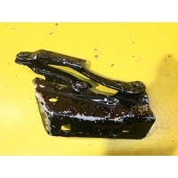 Петля капота Перед. Mercedes B-classe W245 a1698800328