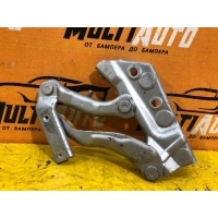 Петля капота Перед. Mercedes B-classe W245 A1698800428