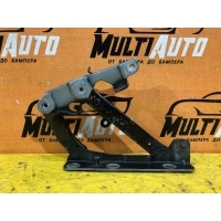 Петля капота Перед. Mercedes E-classe W211 A2118800228