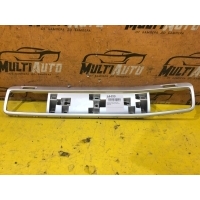Накладка торпедо Перед. Volkswagen Touareg 2 2010-2018 7p1857226