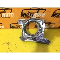 Накладка противотуманной фары Перед. Toyota Land Cruiser 200 2012-2015 52128-60120