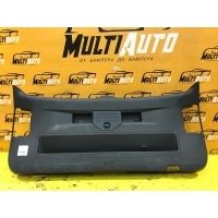 Обшивка крышки багажника Volkswagen Touareg 2 2010-2018 7p6867601