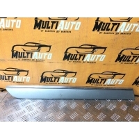 Молдинг двери Задн. Mercedes ML W164 2005-2011 A1646905462