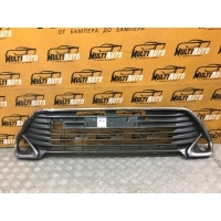 Решетка в бампер Перед. Toyota Camry 55 2014-2017 5311233160