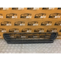 Решетка в бампер Перед. Volkswagen Golf 7 2013-2017 5G0853677