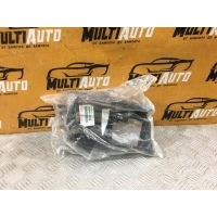 Крышка блока предохранителей Lexus IS, GS 2, 3 2005-2012 8266630730