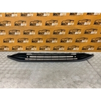 Решетка в бампер Перед. Volkswagen Polo 6 2020- 6N5853677A