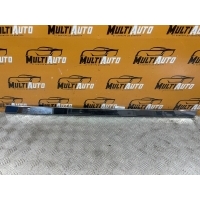 Накладка двери Перед. Genesis G80 2 2020- 87724-t1001