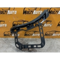Кронштейн бампера Задн. Volkswagen Passat B7 УНИВЕРСАЛ 2010-2015 3af807377