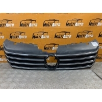 Решетка радиатора Volkswagen Passat B7 2010-2015 3aa853651