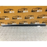 Молдинг двери Перед. Mercedes ML, GL W164, X164 2005-2012 A1646900062