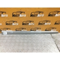 Молдинг двери Перед. Mercedes ML, GL W164, X164 2005-2012 A1646905262
