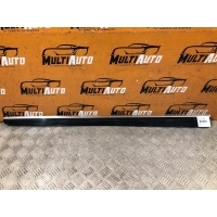 Молдинг двери Перед. Mercedes ML, GL W164, X164 2005-2012 A1646900062