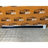 Молдинг двери Перед. Mercedes ML, GL W164, X164 2005-2012 A1646900062